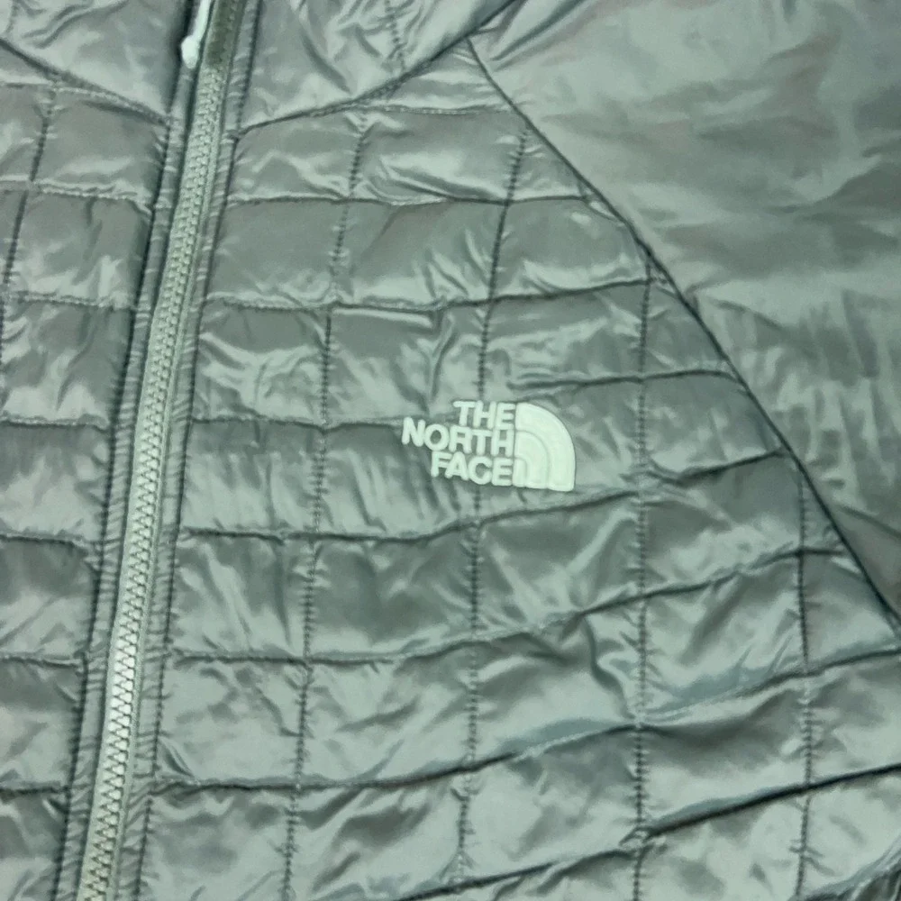 The North Face Jacket Mens‎ Medium Gray Primaloft Puffer Thermoball Triclimate